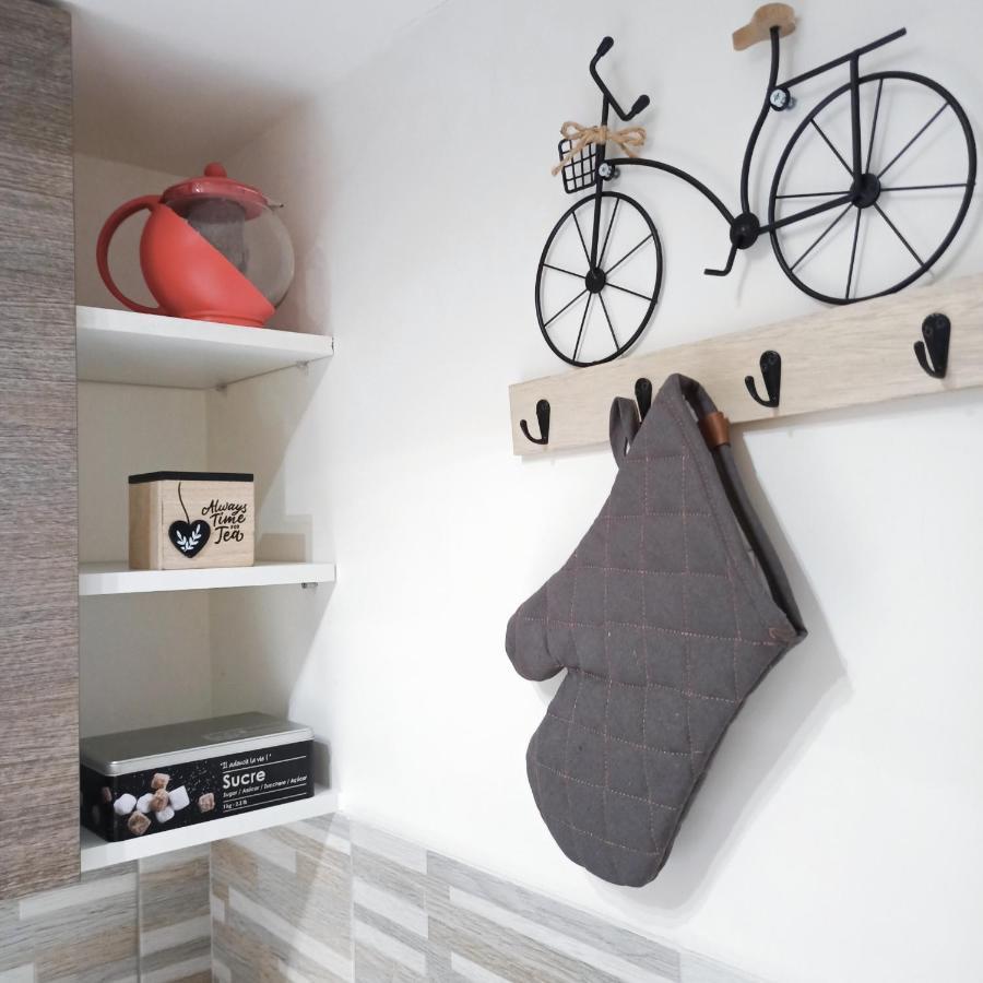 Detente & Jardin By Beds4Wanderlust - Charmant T2 Avec Jardin - Gare Plaisir-Grignon, Versailles 20Km Exterior foto